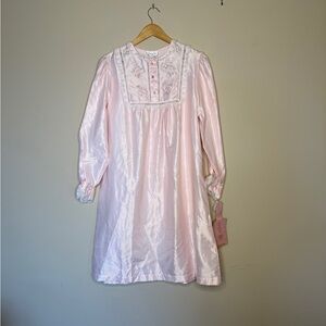 Vintage pink Vanity Fair Cuddleskin nightgown with lace trim